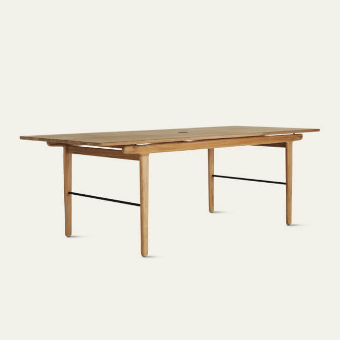 Finn Dining Table