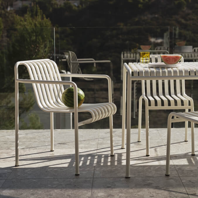 Palissade Dining Set