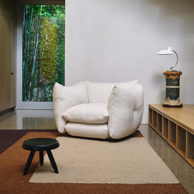 Pillo Lounge Chair