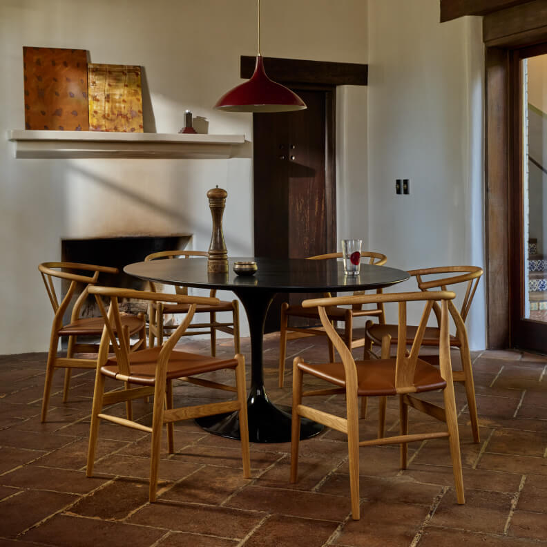 Saarinen Dining Table