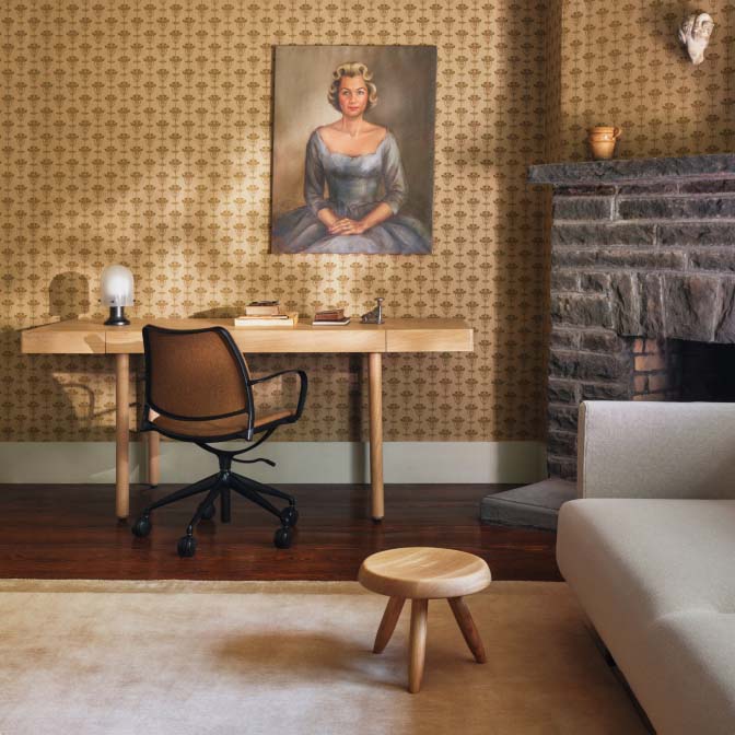 New Canaan Wood Sit-to-Stand Desk