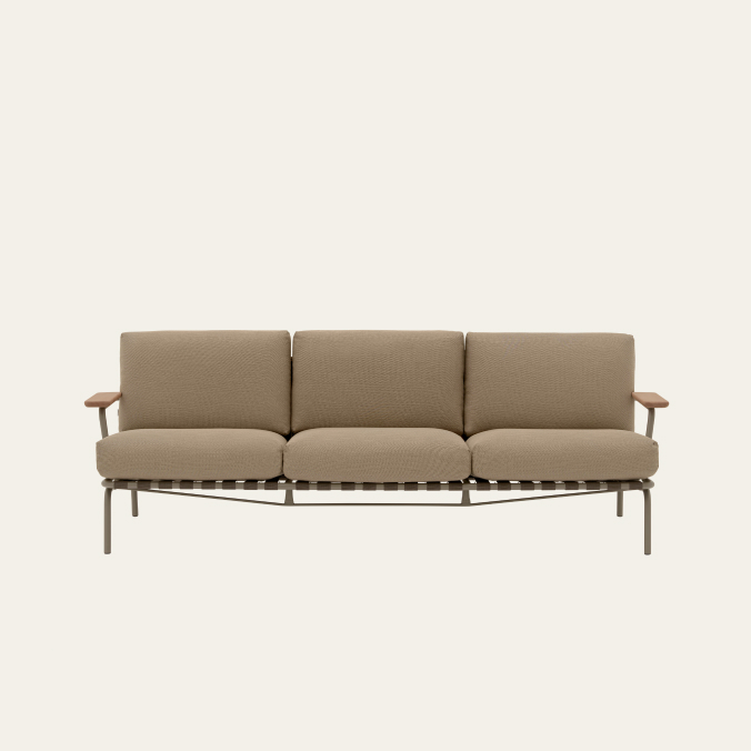 Settle Outdoor Sofa